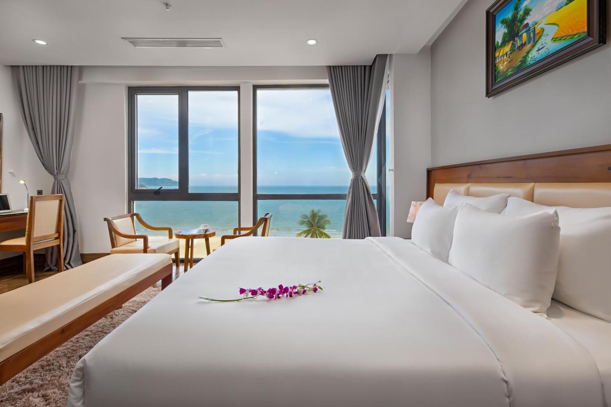 Alisia Beach Hotel Da Nang Eksteriør billede